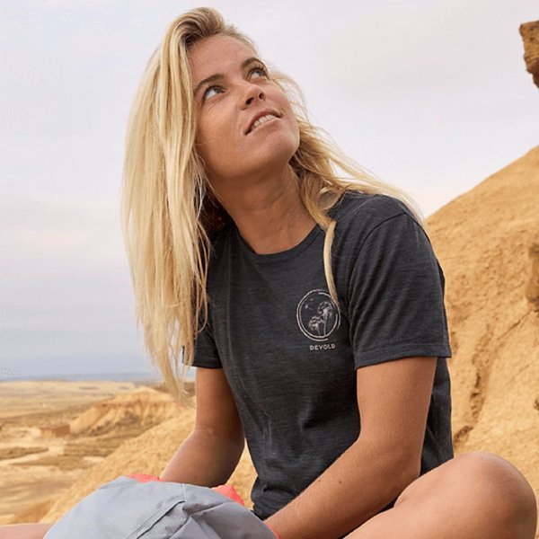 Dámské merino triko Devold Active Spring Tee WMN Anthracite GO 293 290 D 940A 25/26