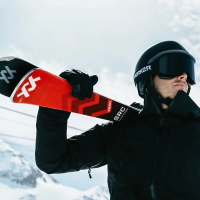 Lyže Volkl Racetiger SRC + vMotion 10 GW Black 24/25