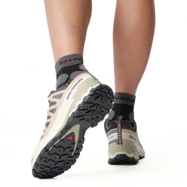 Dámské trailové běžecké boty Salomon XA PRO 3D V9 GTX Gore-tex W L47744700 26/27